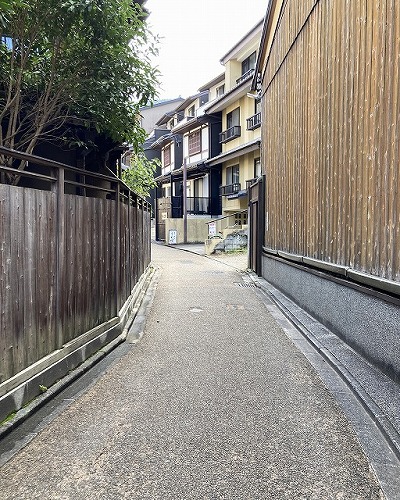 京の味処うえ村への行き方