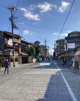 八坂神社から清水寺への行き方